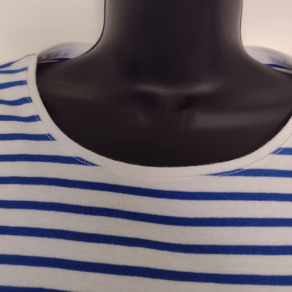 Talbots ladies Sz L blue and white short sleeve striped tee